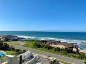 Marina 8, Manaba Beach
